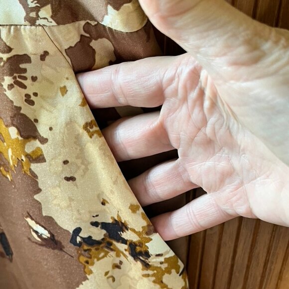 Talbots Autumn Floral Knee Length Full Skirt with Pockets, Sz 10 - Picture 3 of 10